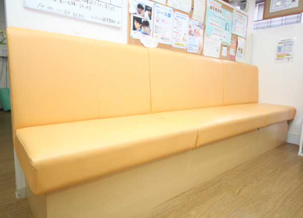 からだらか鍼灸整骨院　洗足池院(待合室はこちら！ゆっくりお寛ぎください★)