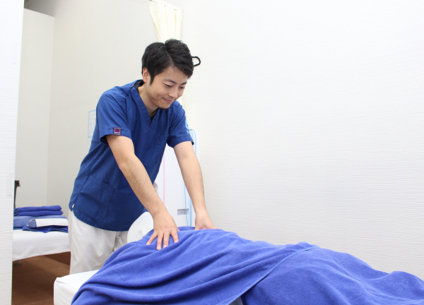 Ｆ．Ｃ．Ｃ．よみうりランド鍼灸整骨院（アメリア稲城様2階）(お客様一人ひとりに合わせた施術を致します！)