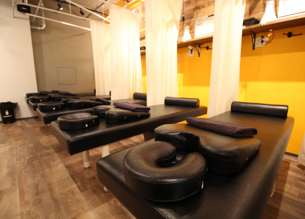 中野通り整骨院(広々とした施術室です！)