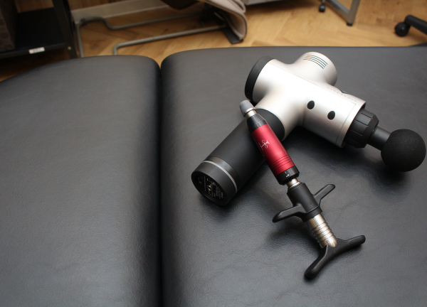 豪徳寺の鍼灸整骨院(調整器具を使って骨盤や骨格にアプローチ♪)