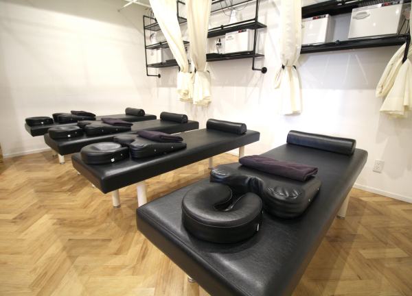 Ｓｈｉｎｊｕｋｕの鍼灸整骨院(広々とした施術室です◎)