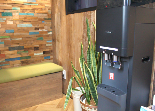 Ｓｈｉｎｊｕｋｕの鍼灸整骨院(施術後はお水かお湯を飲んでひと息★)