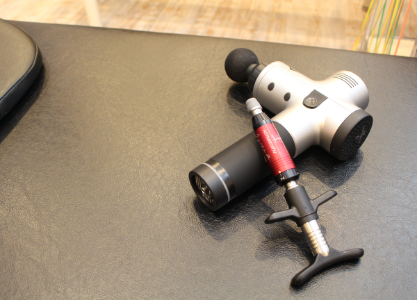 読売ランド前駅のはり灸整骨院(調整器具を使って骨盤や骨格にアプローチ★)