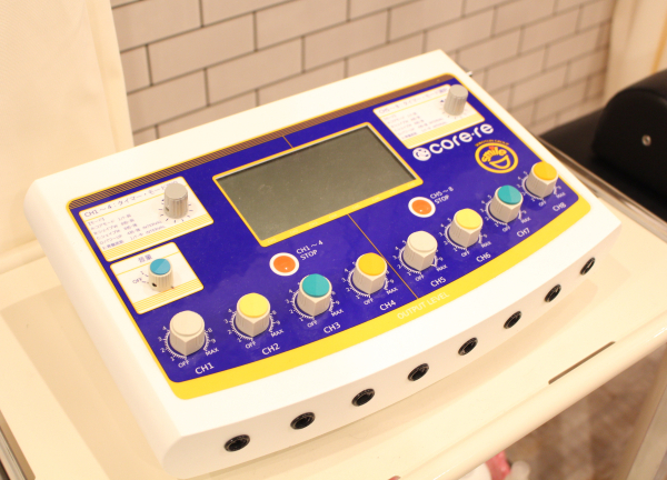 読売ランド前駅のはり灸整骨院(EMSで体幹トレーニング！レッツ体感♪)