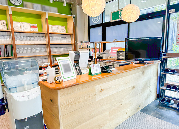 とくやま整骨院(受付はこちらです。お身体の不調でお悩みの方はまずはご相談ください。)