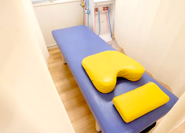 神田鍼灸整骨院　3号店　司町院(施術中はカーテンで仕切っております。)