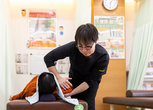 北野あおば鍼灸整骨院(正しい姿勢へ導きます。)