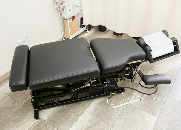 ＶＩＶＡ鍼灸接骨整体院　東岸和田駅東口院(トムソンベッドです。)