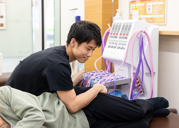 北２４条あおば鍼灸整骨院(骨盤のゆがみを調整します。)