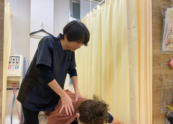 ひだまり鍼灸整骨院(つらい肩こりを解消へ導きます)