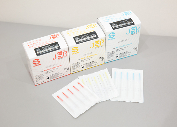 鍼はディスポーザブル(使い捨て)を使用しています。