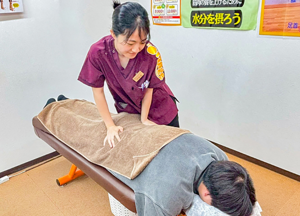 市川大野オレンジ整骨院(つらい腰痛の改善を目指します。)