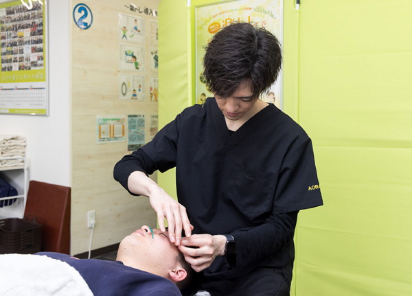 南７条あおば整骨院【鍼灸】(肌荒れやシワなどのお顔まわりの不調は美容鍼でアプローチします。)