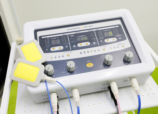 野本鍼灸整骨院　戸越院(低周波施術器です。)