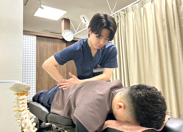 荻窪名倉堂鍼灸整骨院(骨盤の歪みを優しく調整いたします。)