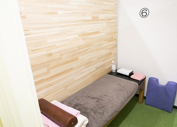 野本鍼灸整骨院　都島院(個室の施術室もございます。)