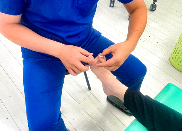 一橋学園駅前鍼灸接骨院(外反母趾のお悩みも解消に導きます。)