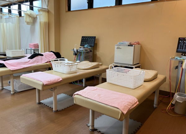 ＮＡＯＳＥＬさくら通り整骨院(施術ベッドです。)