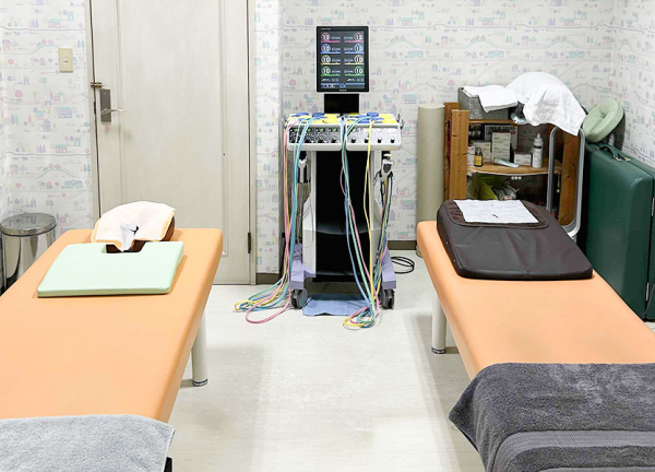 チョウ接骨院(施術室です。)