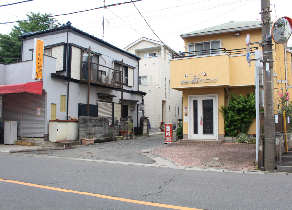 チョウ接骨院(建物1Fに和光市小児科クリニックがございます。)