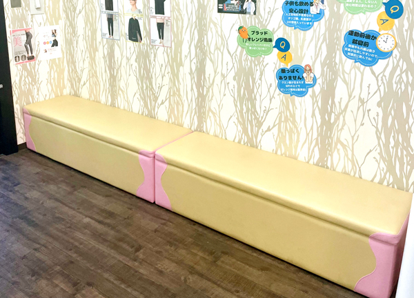 こころ整体院　札幌東本願寺院(待合スペースでおくつろぎください。)