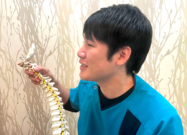 こころ整体院　札幌東本願寺院(丁寧なカウンセリングでお悩みをヒアリングします。施術後は日常生活へのアドバイスをします。)