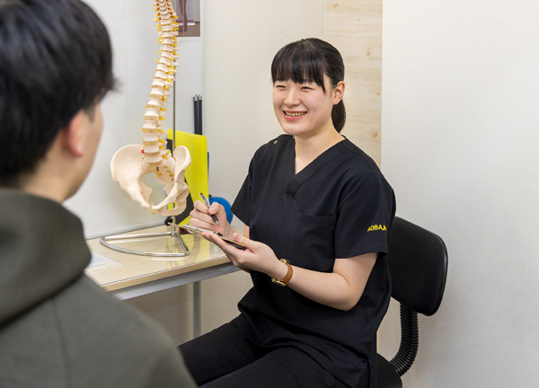 琴似あおば鍼灸整骨院(丁寧なカウンセリングでお悩みをヒアリングします。)