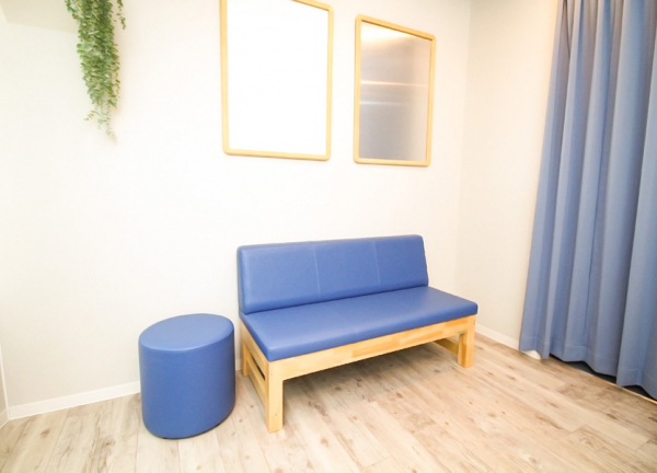 お台場ウェルケア鍼灸院(待合室です。)