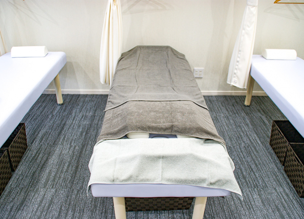 文の里駅前整骨院　阿倍野区院【鍼灸】(施術ベッドです。)