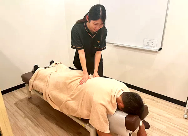 くまのみ整骨院 浦和コルソ院【鍼灸】(家事や仕事でたまった疲れもケアしていきます★)