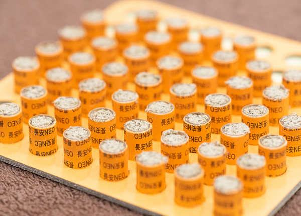 西尾すずらん鍼灸接骨院(お灸はディスポーザブルを使用しております。)