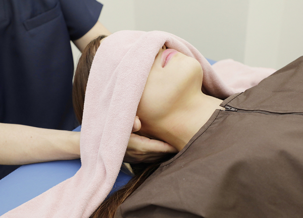 整骨院ｉｃｏｔｔｏ(つらい頭痛や首こりの緩和をします)