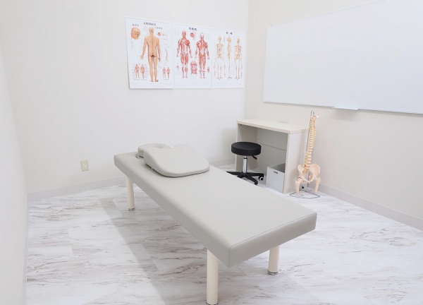 さくらメディネス整骨院　ＪＲ尼崎院【鍼灸】(個室も)