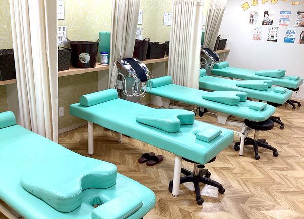 こころ整体院　本厚木院(当施設の施術室です。)