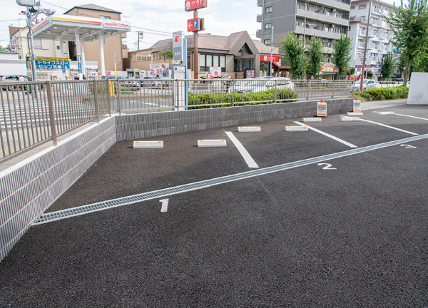 まつなが鍼灸整骨院　白鳥院(駐車場完備しています)
