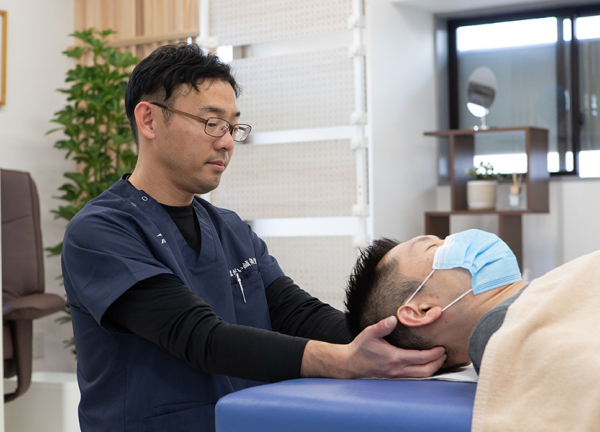 つらい首こりの緩和も目指します