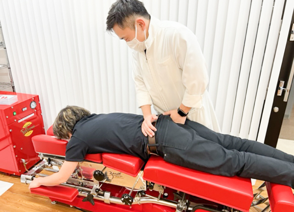 ほねつぎ大和高田接骨院／大和高田はりきゅう院(バキボキしない矯正施術です。)