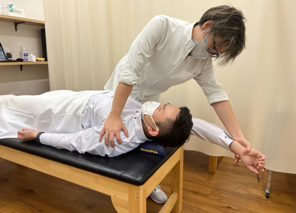 ほねつぎ大和高田接骨院／大和高田はりきゅう院(猫背の改善を目指します。)