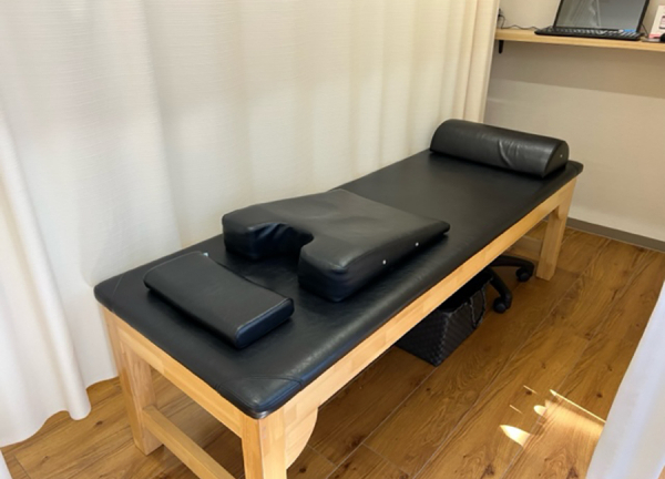 ほねつぎ大和高田接骨院／大和高田はりきゅう院(施術ベッドです。)