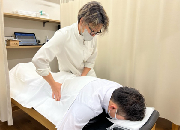 ほねつぎ大和高田接骨院／大和高田はりきゅう院(つらい腰痛の改善を目指します。)