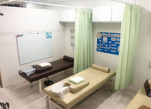 リーフ整骨院　調布院(施術室です)