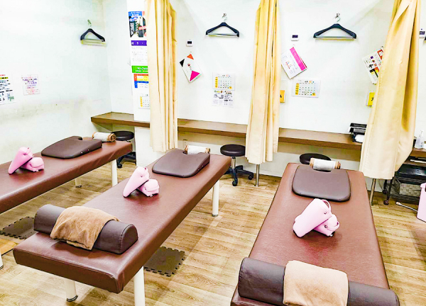 ＫＷＳ鍼灸整骨院　荻窪院(施術室です。)