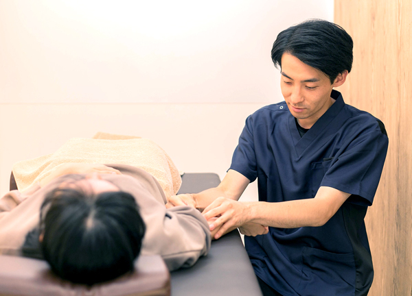 あい鍼灸院・接骨院　イオンタウン名取院(鍼で腕の不調にもアプローチします。)