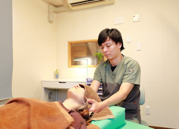 ハリライフ大森鍼灸整骨院(お客様お一人おひとりに合わせたオーダーメイドの施術です。)