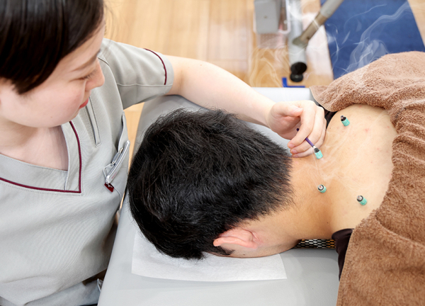 あい鍼灸院・接骨院　堺筋本町院(頭痛の解消を目指します)