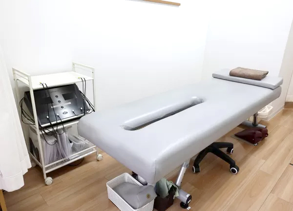 あい鍼灸院・接骨院　谷９院(施術ベッドです。)