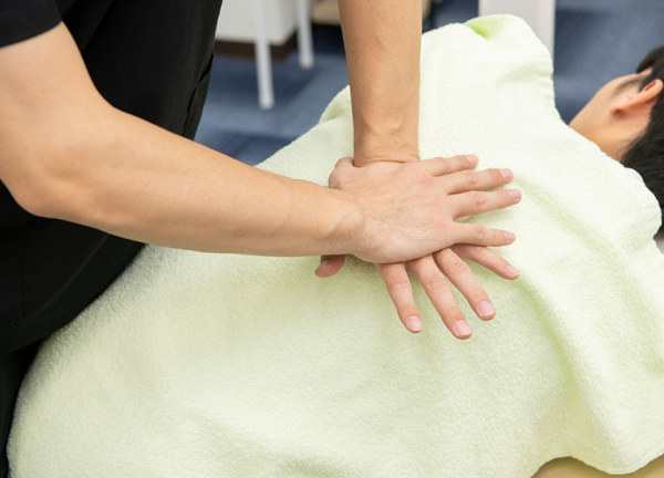 湘南台あおば接骨院はりきゅう院(骨盤のゆがみを調整します。)