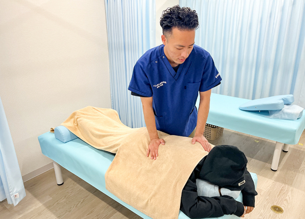 ぺんぎん堂整骨院　生田(つらい腰痛を改善へ導きます。)