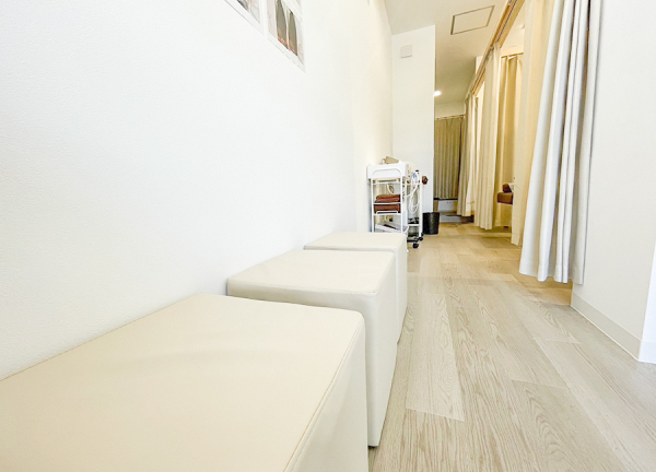 高座渋谷駅鍼灸院・整骨院(待合室です。)