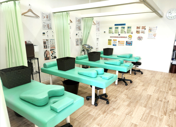 こころ整骨院　苫小牧新中野院(施術室全体の様子です。)